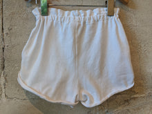 Load image into Gallery viewer, Petit Bateau Immaculate White Shorts - 3 Years
