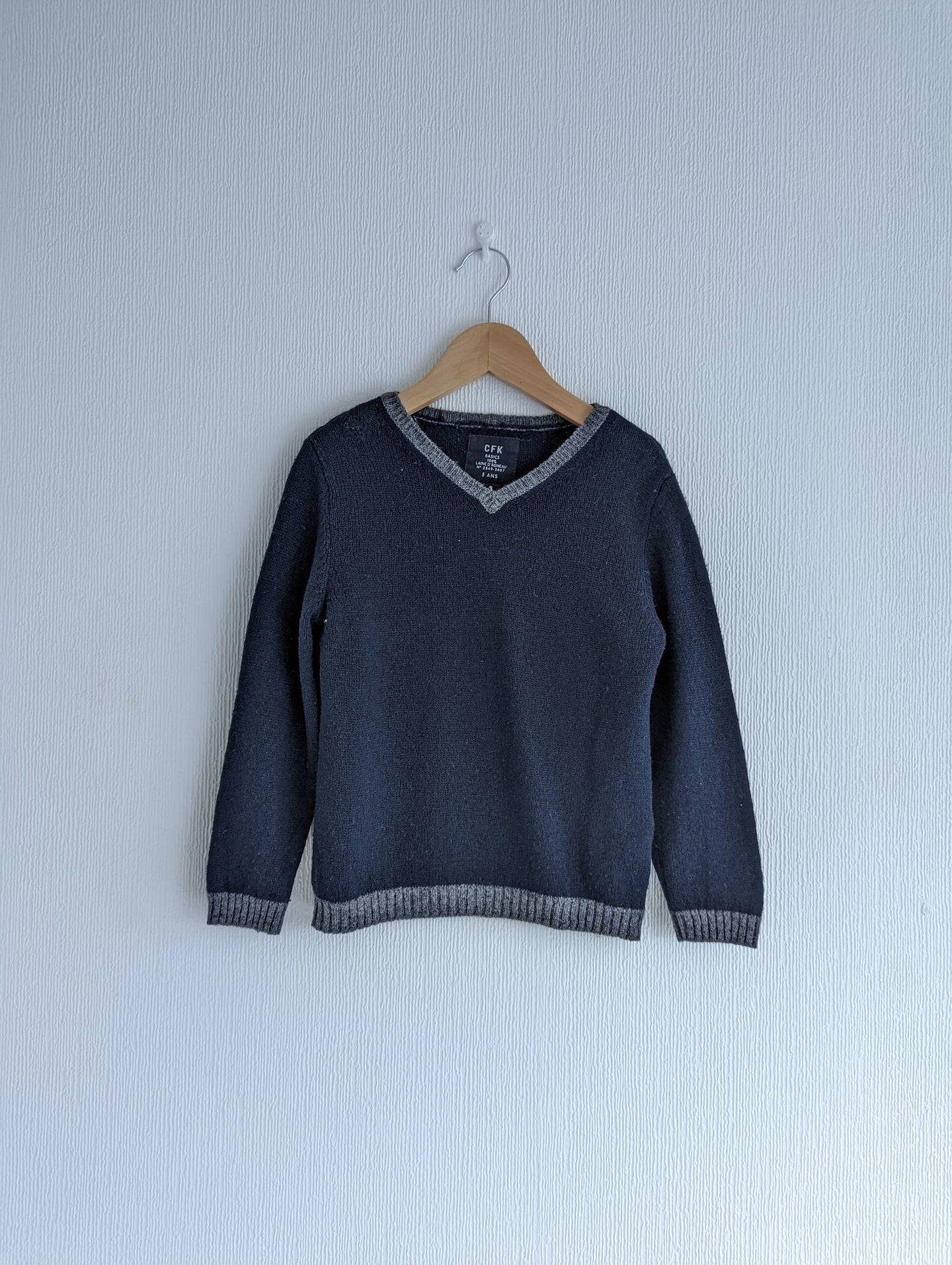French V-Neck Lambswool School Jumper - 5 Years