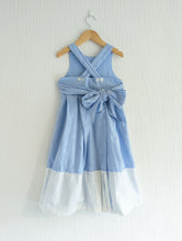 Load image into Gallery viewer, Stunning Jacadi Linen Pinafore Dress - 5 Years
