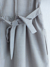 Load image into Gallery viewer, Gorgeous Vintage Grey Striped Dress - 9 Years
