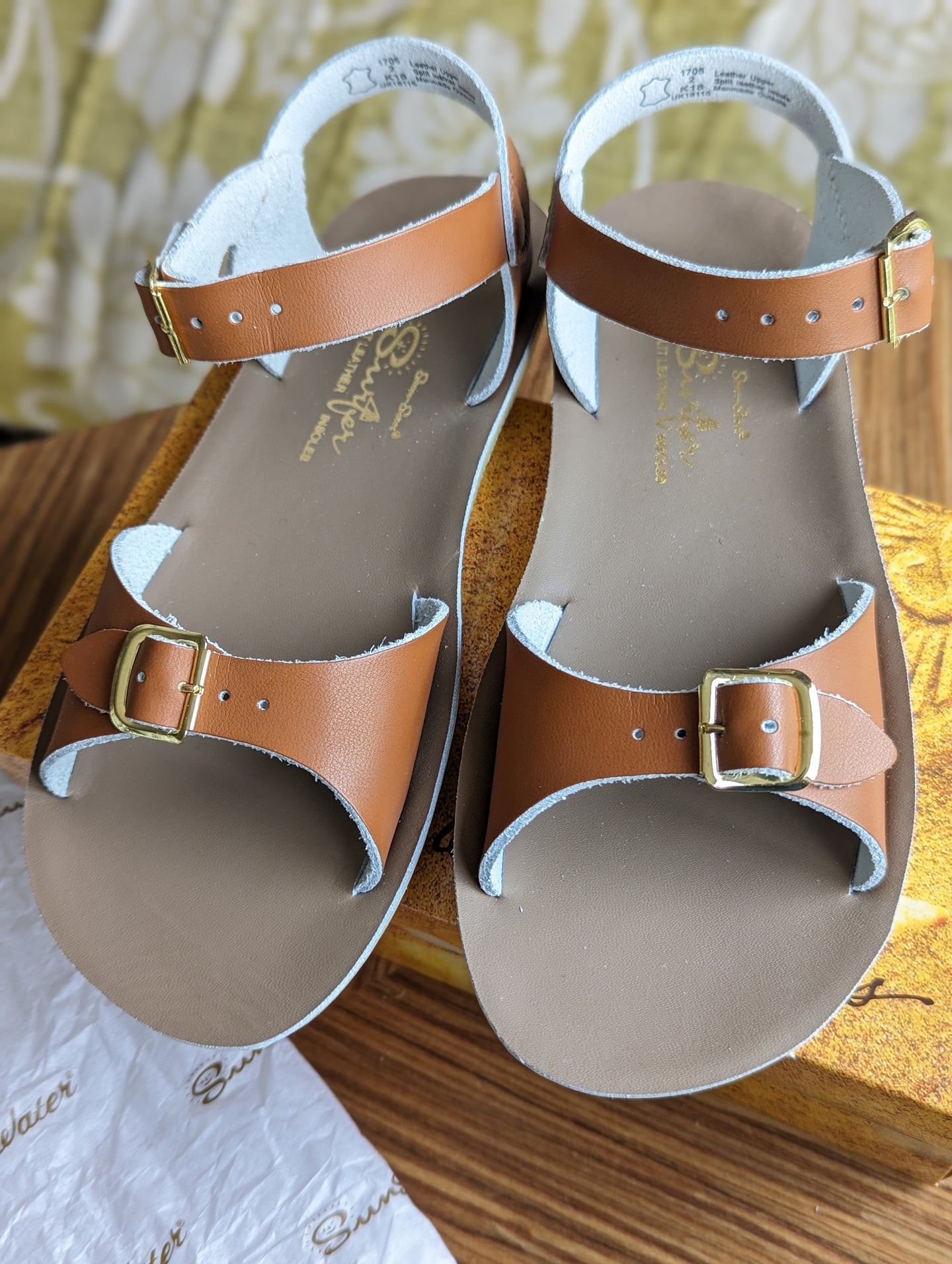 NEW Saltwater Tan Surfer Sandals UK 1 EU 33