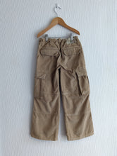 Load image into Gallery viewer, Joules Corduroy Cargo Trousers - 7 Years
