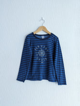 Load image into Gallery viewer, Petit Bateau reversible Striped Top Age 8 Years Preloved
