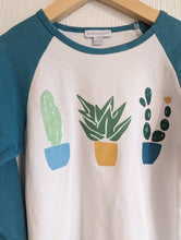 Load image into Gallery viewer, Happyology Cactus Raglan Top - 7 Years
