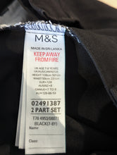 Load image into Gallery viewer, M&amp;S 7-8 Cargo School Shorts Preloved
