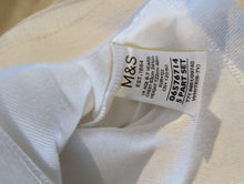 Load image into Gallery viewer, FREE Set of 3 White Cotton M&amp;S Vests - 7 Years
