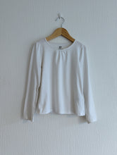 Load image into Gallery viewer, Basic Organic White Long Sleeved Top - 6 Years

