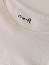 Load image into Gallery viewer, FREE Very Light Cotton La Redoute Rabbit T Shirt - 10 Years

