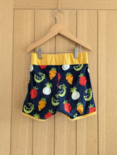 Load image into Gallery viewer, Maxomorra Retro Veggie Shorts - 9 Years
