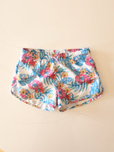 Load image into Gallery viewer, FREE Tropical Beach Shorts - 9 Years
