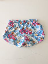 Load image into Gallery viewer, FREE Tropical Beach Shorts - 9 Years
