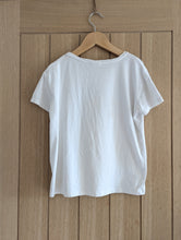 Load image into Gallery viewer, FREE Beachy Sequin Tee - 8 Years

