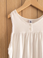Load image into Gallery viewer, Petit Bateau White Polkadot Nightdress - 10 Years
