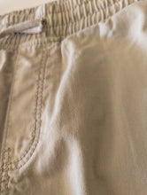 Load image into Gallery viewer, Combat Sandy Shorts - 11 Years
