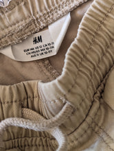 Load image into Gallery viewer, Combat Sandy Shorts - 11 Years
