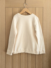 Load image into Gallery viewer, Hundred Pieces Captain Sweatshirt - 8 Years

