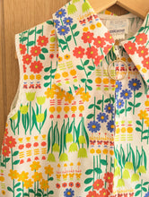Load image into Gallery viewer, Brilliant Vintage Floral Dress - 6 Years
