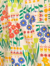 Load image into Gallery viewer, Brilliant Vintage Floral Dress - 6 Years
