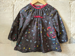Beautiful preloved French Peacock print tunic baby girl 12-18 Months