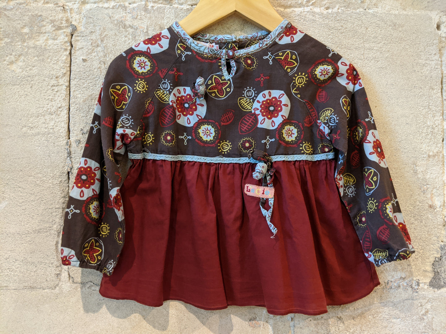 French Preloved Beautiful Baby Tunic Sparkly Sweeties 18 Months