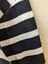 Load image into Gallery viewer, Classic Soft Cotton Breton Striped Marinière - 6 Years
