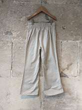 Load image into Gallery viewer, Cool Cotton Cuckoo Trousers - 5 years
