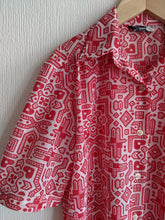Load image into Gallery viewer, Brilliant Vintage Geometric Shirt - 12 Years
