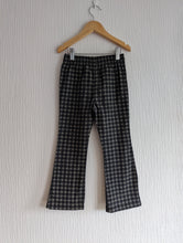 Load image into Gallery viewer, French Vintage Geo Print Trousers - 5 Years
