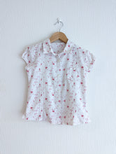 Load image into Gallery viewer, Pretty Rose Print Seersucker Pleated Blouse - 8 Years
