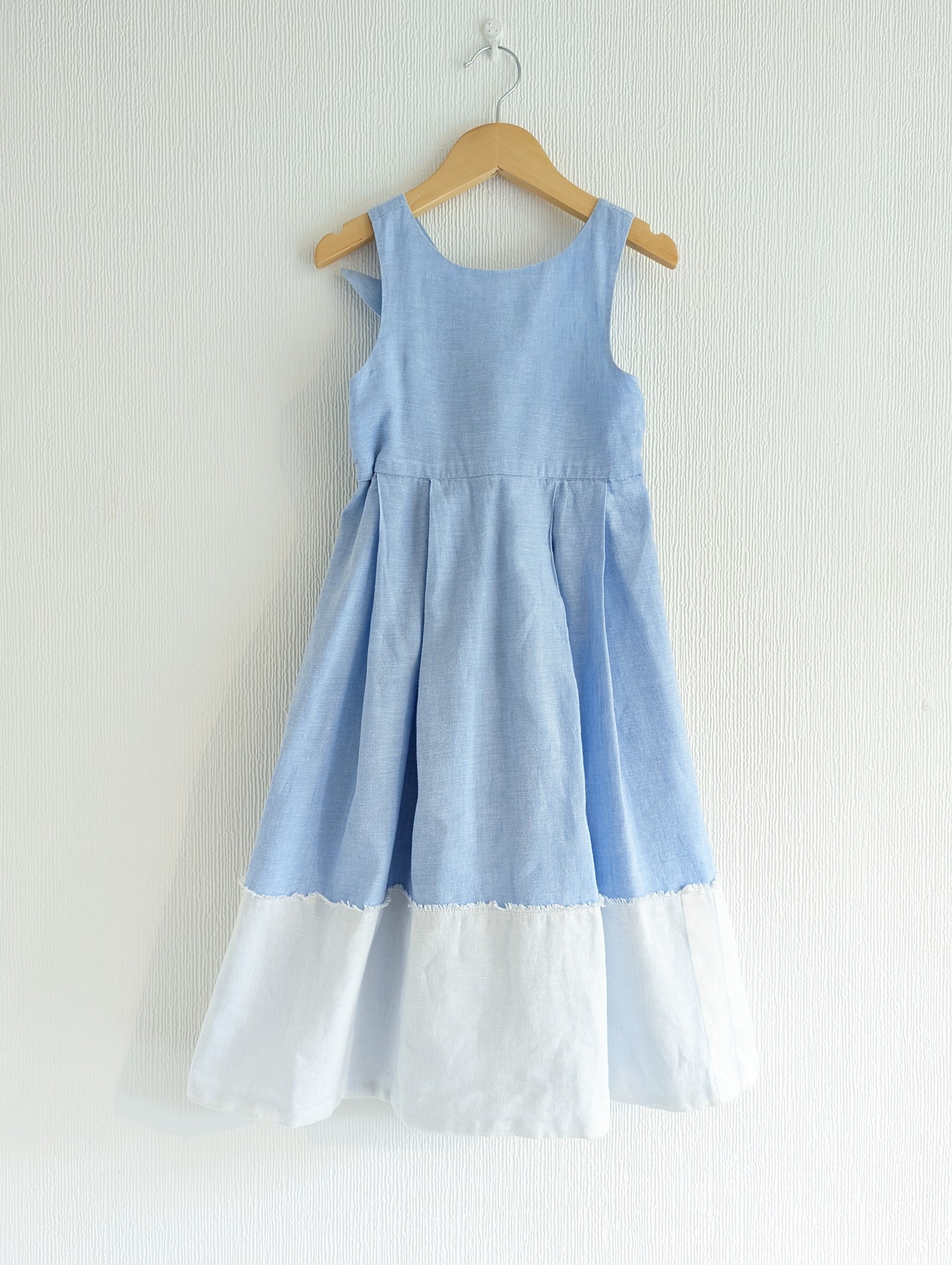 Stunning Jacadi Linen Pinafore Dress - 5 Years