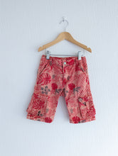 Load image into Gallery viewer, Brilliant Tropical Leaf Shorts - 6 Years
