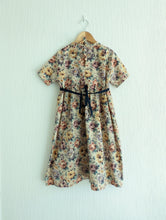Load image into Gallery viewer, Stunning Lightweight Handmade Floral Dress - 7 Years
