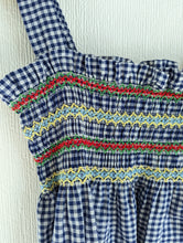 Load image into Gallery viewer, Gorgeous Gingham Smocked Dress / Top - 3 Years
